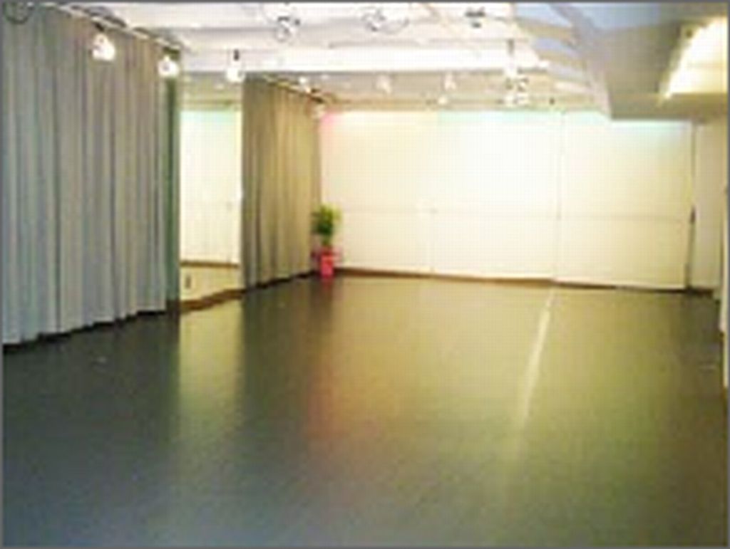 よう子ﾊﾞﾚｴｽﾀｼﾞｵ